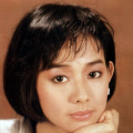 母娘被撕掉的登山服